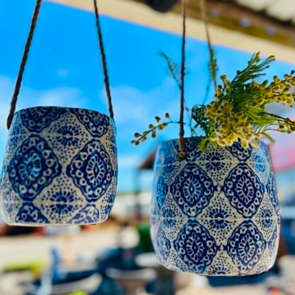 Hamptons Hanging Planters