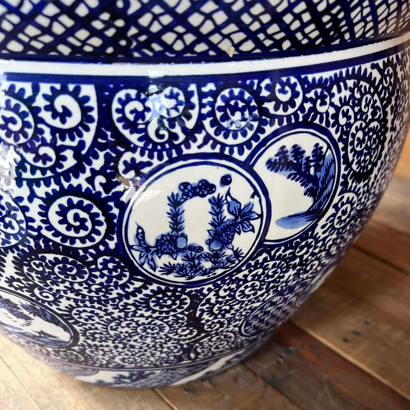 Hamptons Dark Blue and White Planter